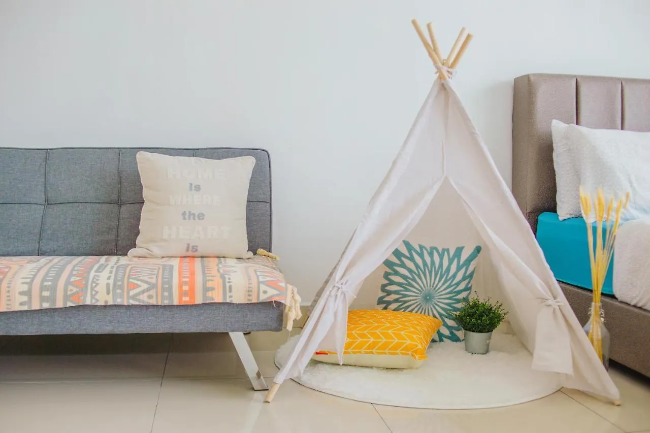 -Lake View- Mount Austin Ikea Toppen 10 Mins - B108 Johor Bahru Apartment