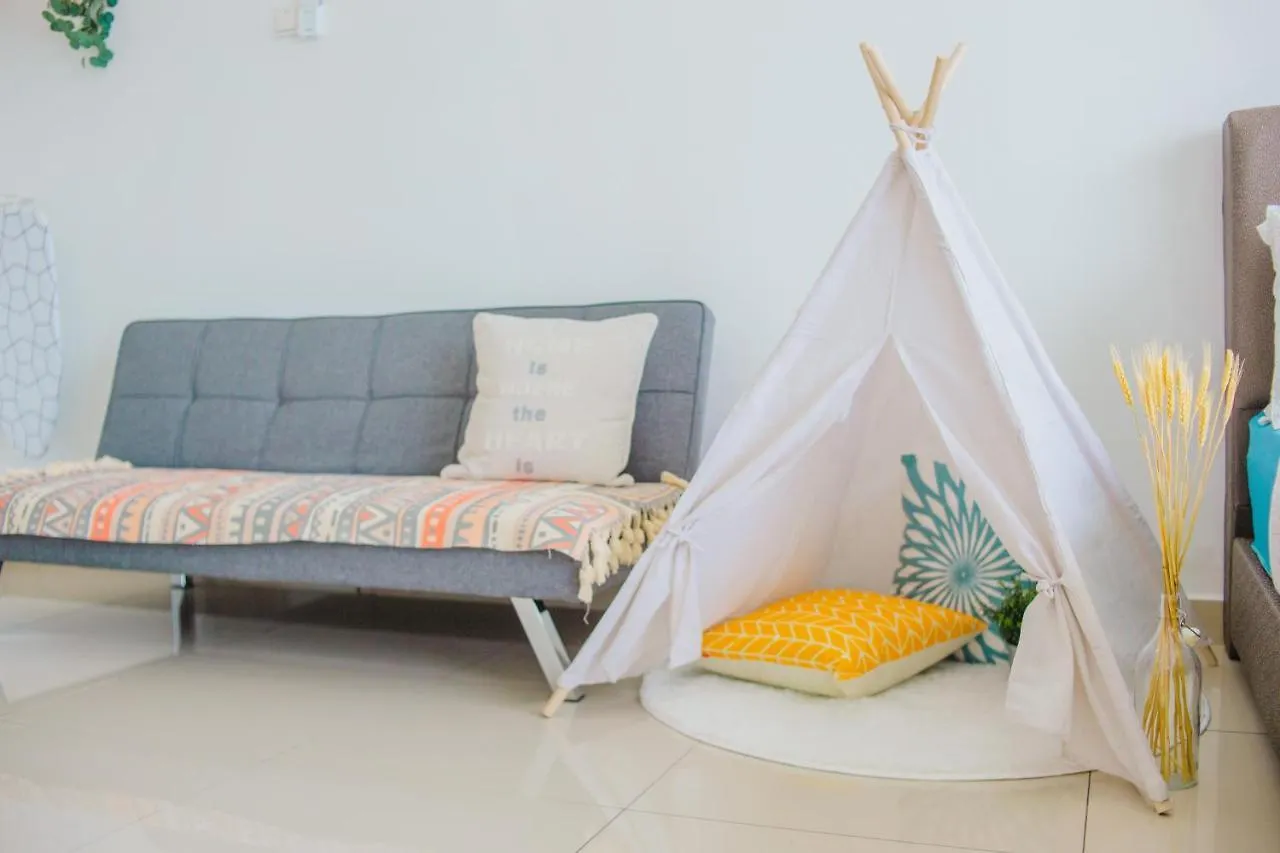 Apartment -Lake View- Mount Austin Ikea Toppen 10 Mins - B108 Johor Bahru